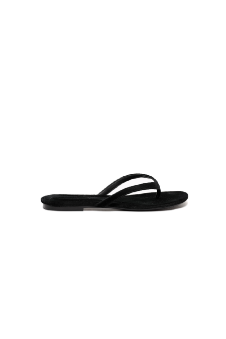 Gissa I Velvet Flat Sandal Black