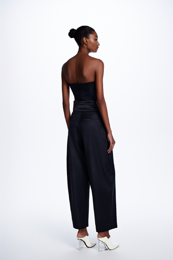 Daisy  Triangle Crepe Top Black