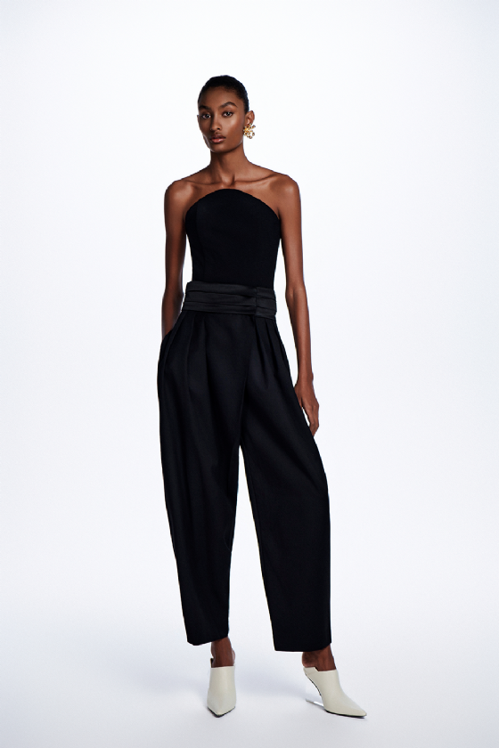 Daisy  Triangle Crepe Top Black
